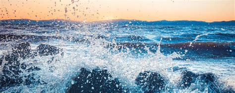 梦见特别大的海浪什么意思 梦见特别大的海浪是什么预兆 - 万年历