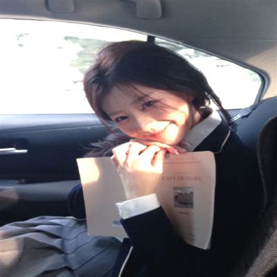 单纯女生头像温柔可爱