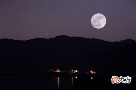 30首关于月亮的古诗,当作,诗句_大山谷图库