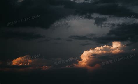 天空中的乌云图片-乌云密布素材-高清图片-摄影照片-寻图免费打包下载