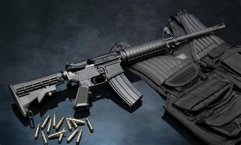 中国神秘新枪现身武警部队 外观酷似美军M4卡宾枪_幻灯图片_凤凰网