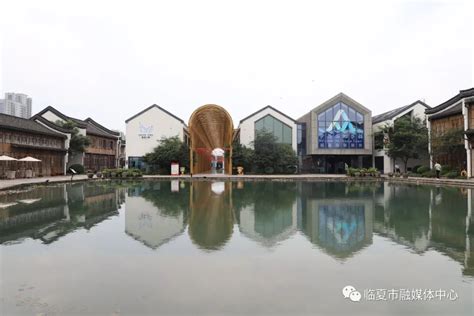临夏市在甘肃省重点产业招商推介会上成功签约招商引资项目4个、总签约金额27.2亿元