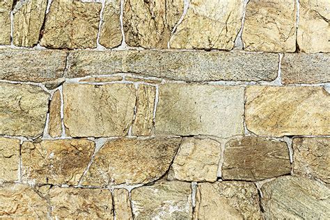砌石头墙的技巧,石头墙,捡石头的技巧图_大山谷图库