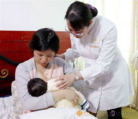 绿色清新母婴护理海报模板素材-正版图片401419585-摄图网