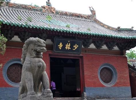 中国佛教著名十大寺庙，你都去过吗？_巴拉排行榜