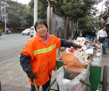 我最敬佩的清洁工_我最敬佩的清洁工,最可爱的人(3)_中国排行网