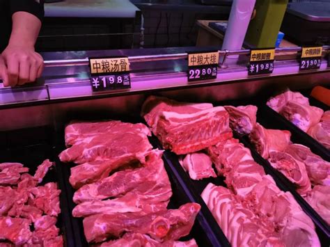 中国的猪价为什么波动这么大?——中国的“猪周期”和美国的“牛周期”-周 琼的财新博客-财新网