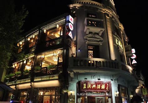 杭州商业街哪里最繁华，杭州最繁华的步行街?在哪里