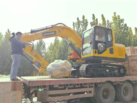 800-新型的挖掘机批发商 浙江的挖掘机哪里买的便宜-曲阜荣源机械有限公司