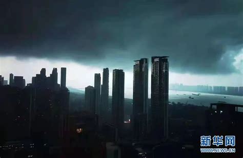 武汉大雨后现变幻莫测天空 犹如“科幻片”场景_新浪图片