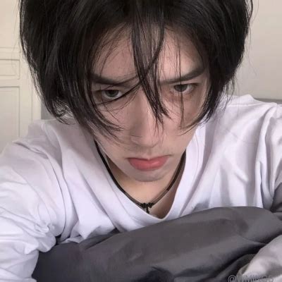 非主流酷酷的头像男生