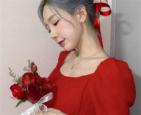2020年韩国solo女歌手GAON榜专辑销量排名 金泰妍销量第一_即时尚
