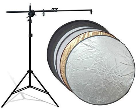 Impact 5-in-1 Collapsible Oval Reflector (42 x 72") CRK-4272 B&H