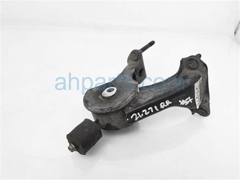 Sold 2018 Toyota Corolla Engine/motor Rear Engine Mount - Le 1.8l 12371 ...