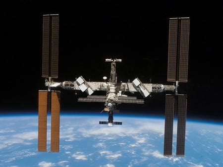 梦天实验舱与空间站组合体完成交会对接 最“强有力”的太空“握手” 如何确保成功？_中国江苏网