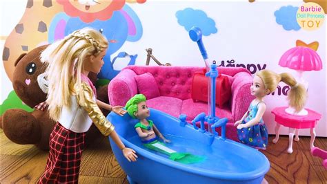 芭比娃娃公主玩具公主娃娃梦幻城堡系列，芭比打扫卫生，照顾宠物！_少儿_动画片大全_腾讯视频