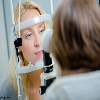 近视眼手术大概需要多少钱？近视眼手术最佳年龄和度数-近视眼费用-复禾健康
