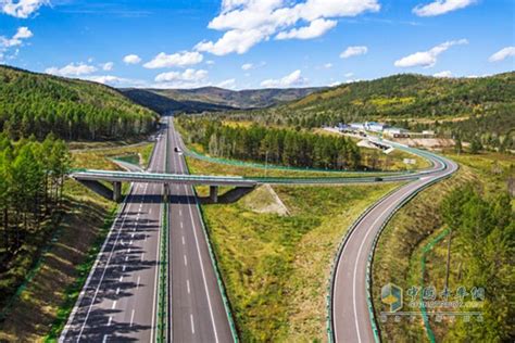 2018年内蒙古将持续优化完善公路基础设施网络_卡车网