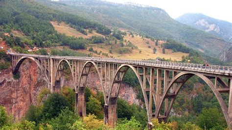 电影《桥》的原型——黑山共和国塔拉和古大桥 - 知乎