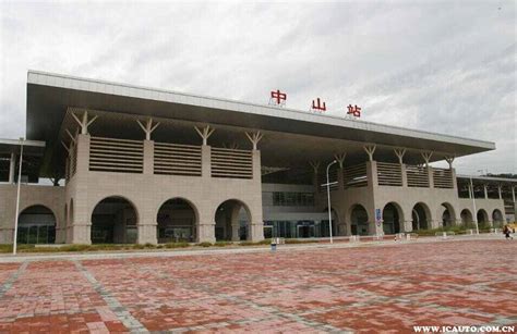 川藏铁路从成都出发后的第一个大型货运站——名山站-搜狐大视野-搜狐新闻