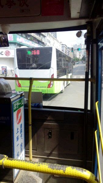 南宁快速公交（BRT）试点工程项目运营成效_市民