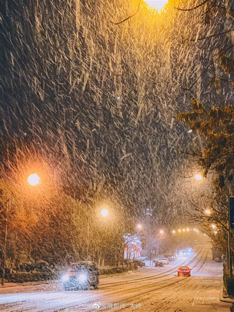 大雪纷飞！拉脱维亚迎来强暴风雪