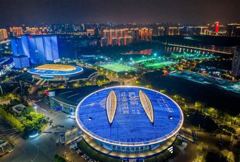 武汉-体育中心
