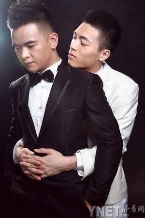 【真是醉了】中国同性恋的结婚照