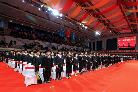 吉林大学招生网_吉林大学举行2023届毕业生及往届毕业生学位授予仪式