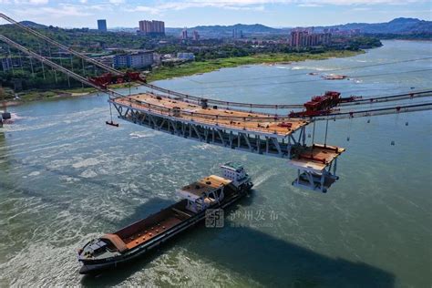 C视频｜今年泸州主城区将建成两座跨江大桥，预计6月底一合龙一功能性通车_四川在线