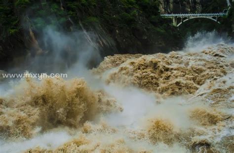 福建龙岩：暴雨致河水猛涨 绿道受淹-天气图集-中国天气网