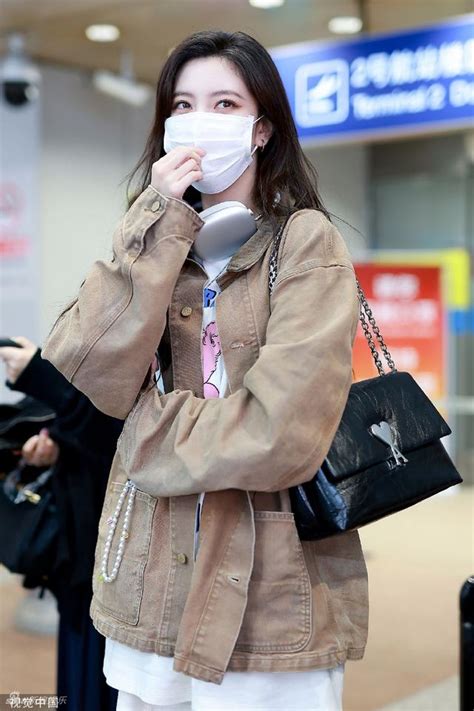 宋妍霏图片