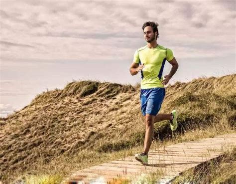 每天慢跑30分钟，坚持一个月，你的身体会出现什么变化？