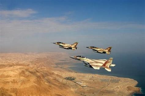 以色列不宣而战，出动F35直捣伊朗基地，狂射导弹摧毁18个目标|以色列|伊朗|叙利亚_新浪新闻