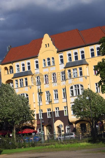 景点Tipycal建筑德国柏林夏洛登堡区欧洲航程请享用高清图片下载-正版图片307725162-摄图网