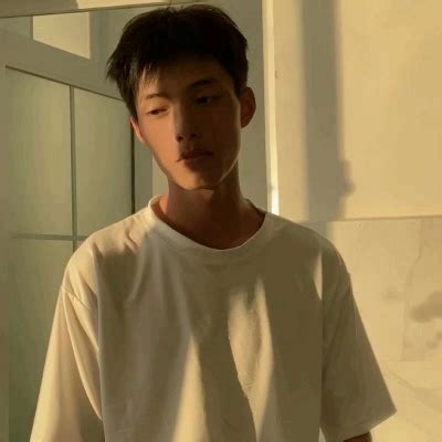 非主流个性男生头像成熟