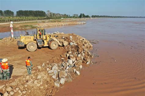 黄河洪水进入退水期出险率高，秋汛防御仍要提高警惕