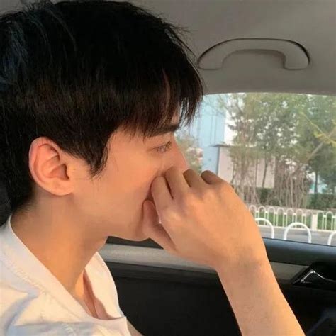 男人自拍非主流头像