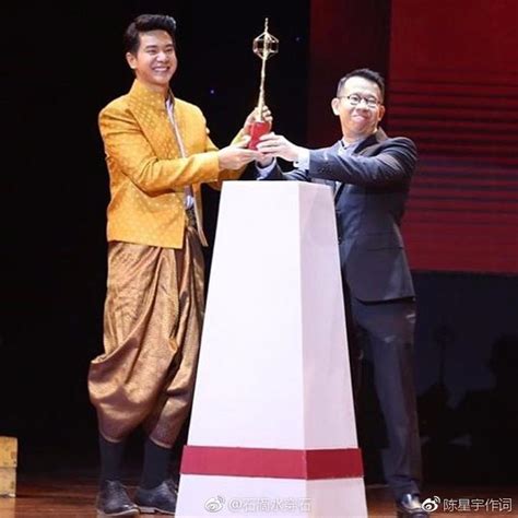 2019第33届泰国电视金奖TV Gold Awards，泰剧天生一对最大赢家|天生一对|泰国|金奖_新浪新闻