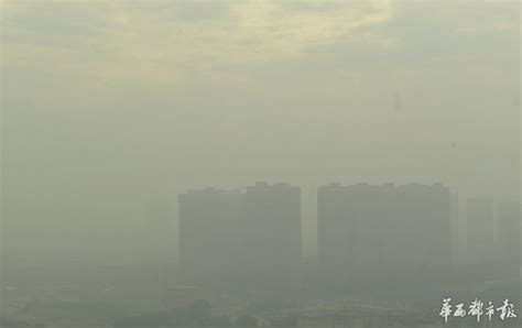 霾伏四日 成都等四川6市28日空气重度污染 - 滚动 - 华西都市网新闻频道