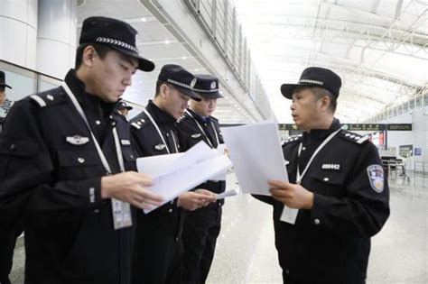 深圳警方打掉特大跨境电信诈骗团伙_手机新浪网