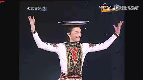 大型音舞诗画《掀起你的盖头来——新疆是个好地方》在广州大剧院上演