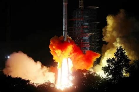 中星19号卫星成功发射 发射任务获得圆满成功_军事频道_中华网