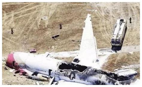东航MU5735客机坠毁，132人生死未卜，可能有哪些失事原因？|降落伞|客机|飞机_新浪新闻