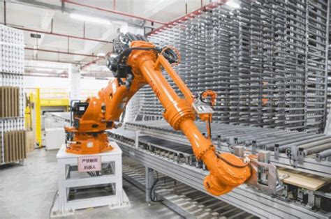工业机器人在定制家具中的普及应用_中国机器人网