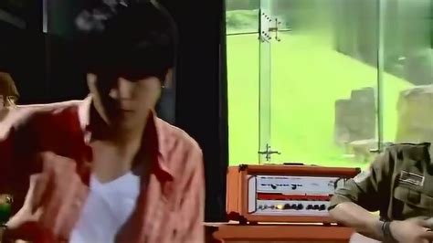 郑容和朴信惠的《你为我着迷》的那段经典超帅的合奏！_腾讯视频