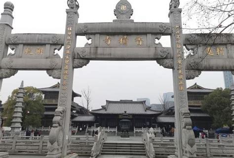 杭州法喜寺建于五代时期，距今已经有一千多年的历史……