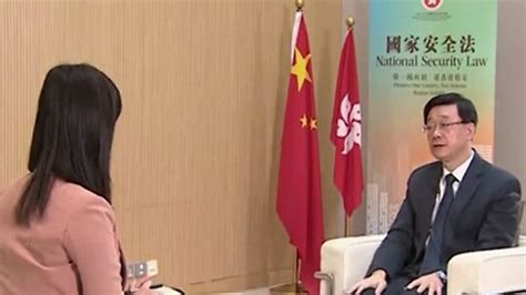 凤凰独家专访香港保安局局长：对“BNO问题” 港府积极配合中央决定_凤凰网