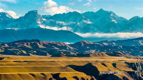 中国新疆夏塔公园自然风景航拍视频素材_ID:VCG2217721113-VCG.COM