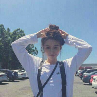 扎丸子甜美女生头像高清